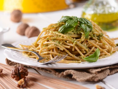 Espaguetis de Trigo Sarraceno al Pesto de Albahaca y Nueces